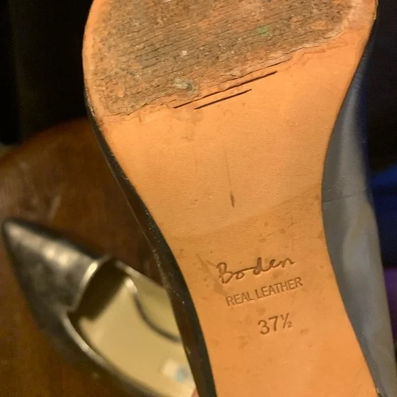 Boden Metallic Silver Pointed-Toe Pumps - Picture 7 of 7